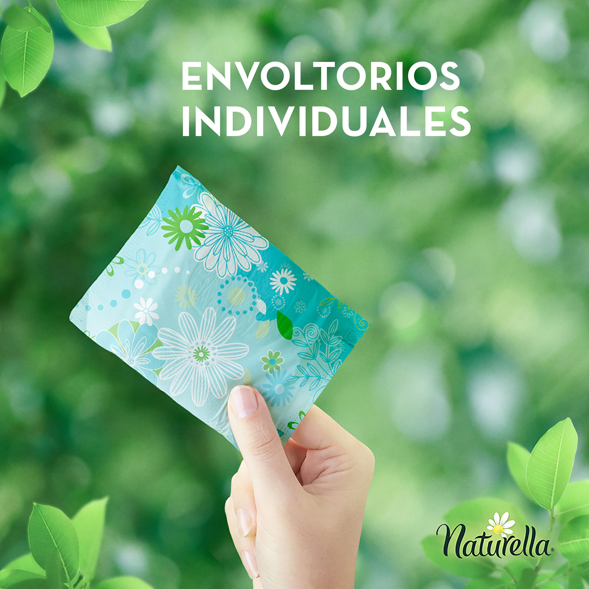 Toalla Femenina Con Alas Invisible Naturella 14.0 Pza